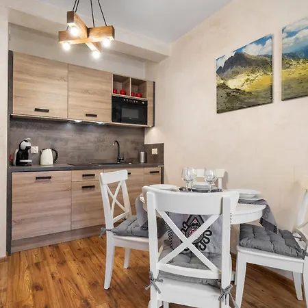 Rentplanet - Luksusowe Goszczynskiego Zakopane
